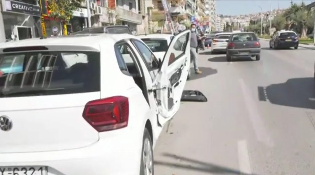 Παράσυρση πεζού στο κέντρο της Θεσσαλονίκης (VIDEO)