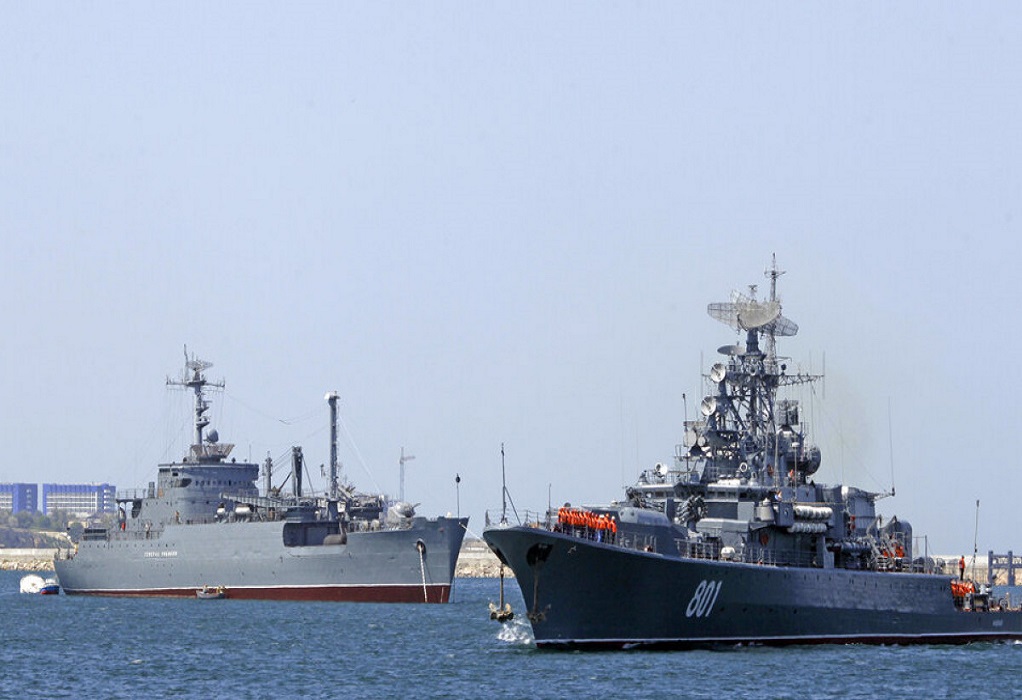 Βρετανικό υπ. Άμυνας: Κλειστά παραμένουν τα στενά του Βοσπόρου για τα ρωσικά πλοία