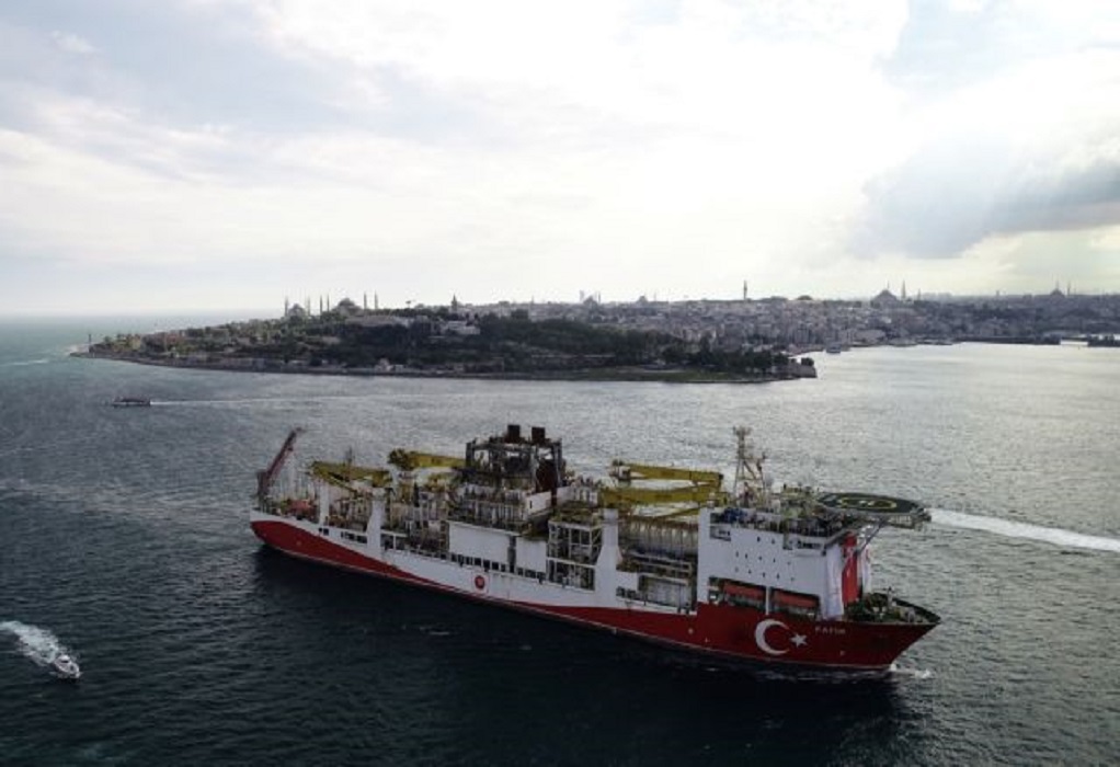Ελληνοτουρκικά: Η Τουρκία βγάζει το ερευνητικό Yunus δυτικά της Λέσβου – Στο Αιγαίο ο ελληνικός στόλος (VIDEO)