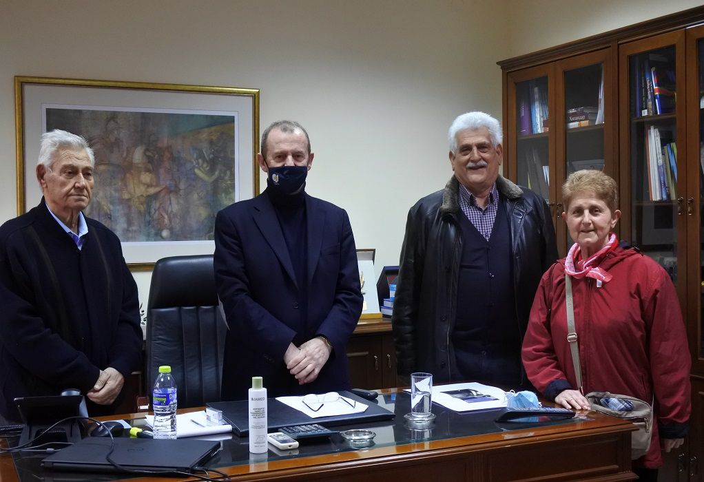 Εθιμοτυπική συνάντηση του Ηλία Χατζηχριστοδούλου με το νέο Δ.Σ. της Ένωσης Συνταξιούχων Εμπόρων Ν. Πιερίας