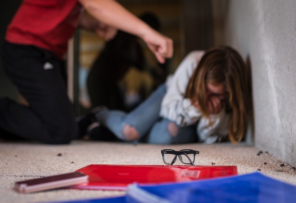Εύοσμος: Ανήσυχοι οι γονείς για τα περιστατικά βίας στα σχολεία – «Έχει ξεφύγει η κατάσταση»