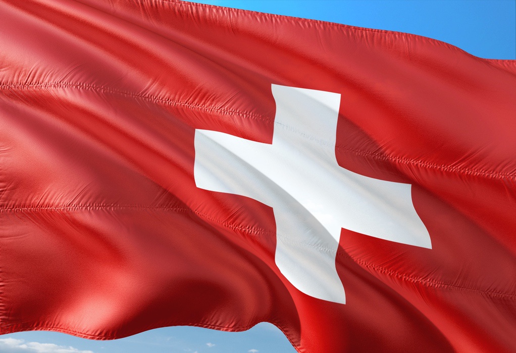 Ελβετοί αγρότες έσπασαν το ρεκόρ της μεγαλύτερης πατατοτηγανίτας