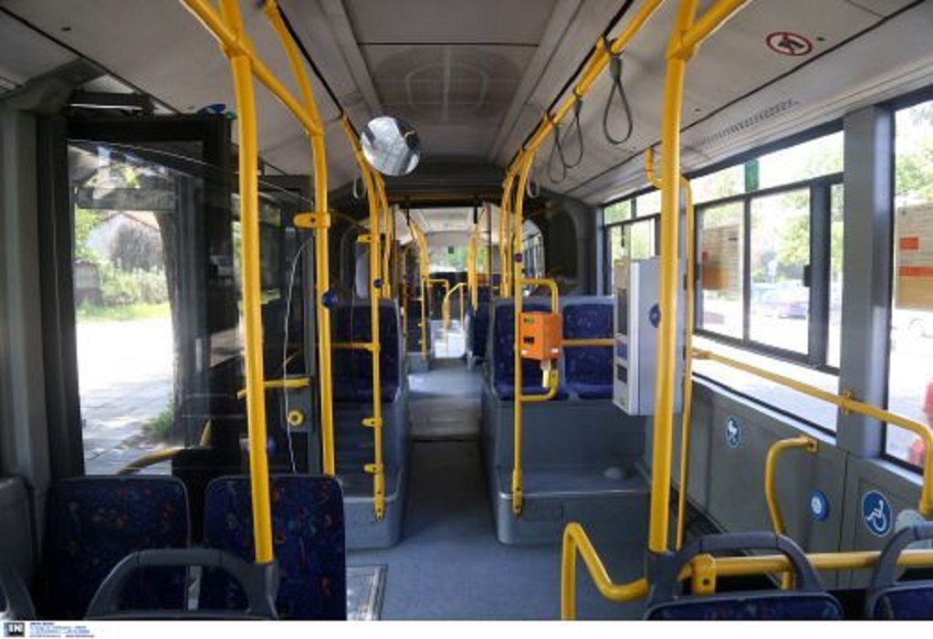 Θεσσαλονίκη: Πατέρας 11χρονου τον οποίο οδηγός κατέβασε από λεωφορείο – «Είναι επικίνδυνος ο άνθρωπος»