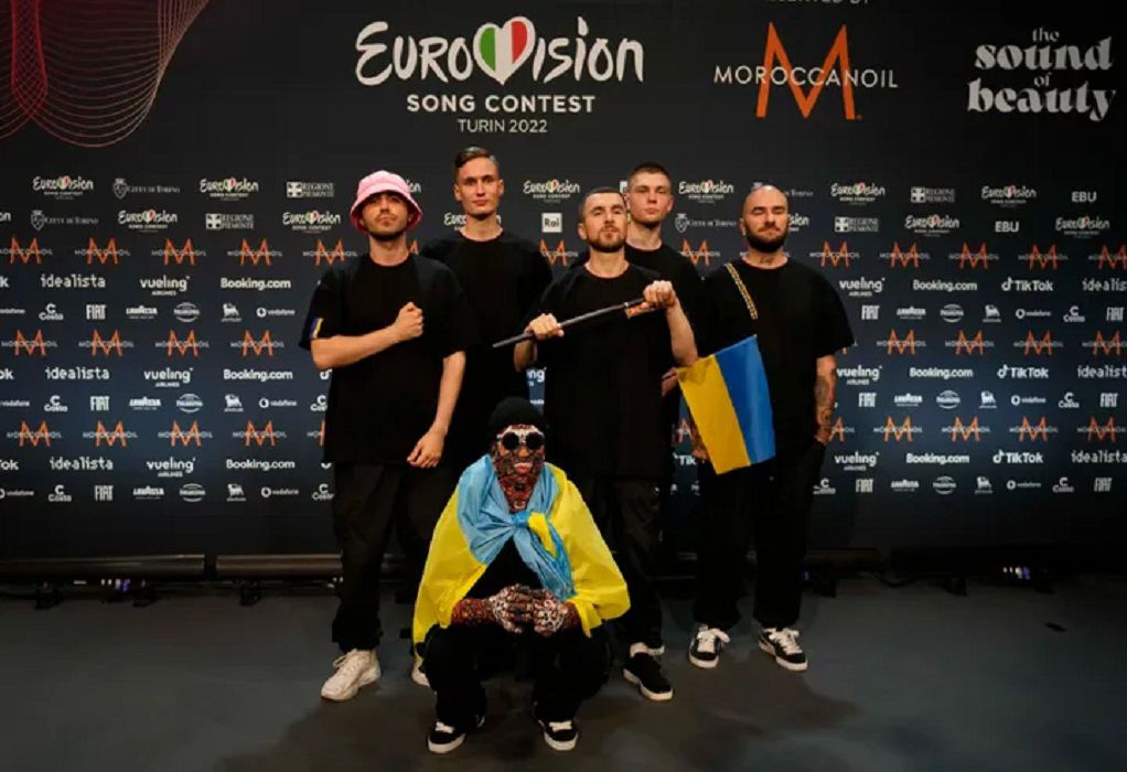 Eurovision-Ουκρανία: Οι Kalush Orchestra πώλησαν το τρόπαιο 900.000 δολάρια για την αγορά drone