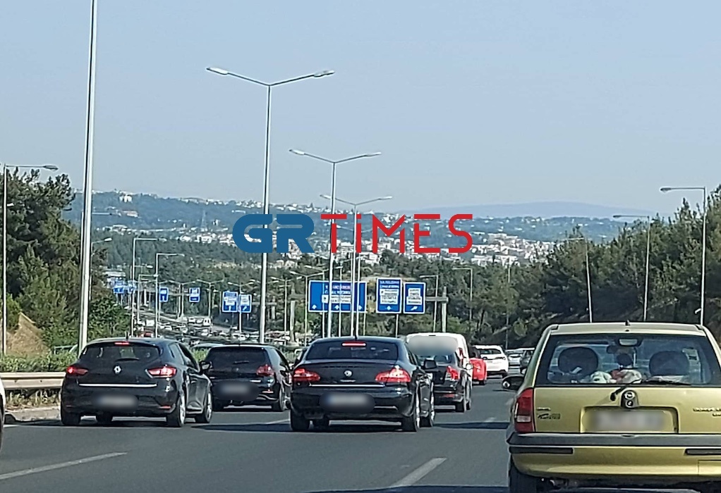 Θεσσαλονίκη: “Μπλόκαρε” ο Περιφερειακός στο ρεύμα προς τα δυτικά (ΦΩΤΟ)