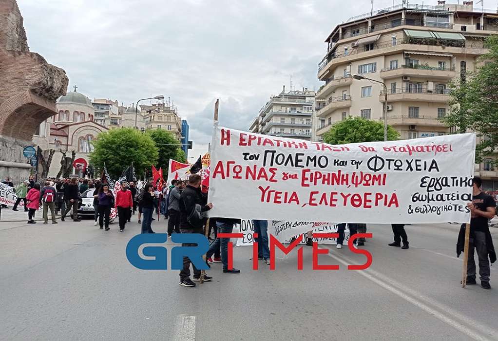 Θεσσαλονίκη: Πορεία μελών της εξωκοινοβουλευτικής αριστεράς και αντιεξουσιαστών (ΦΩΤΟ-VIDEO)