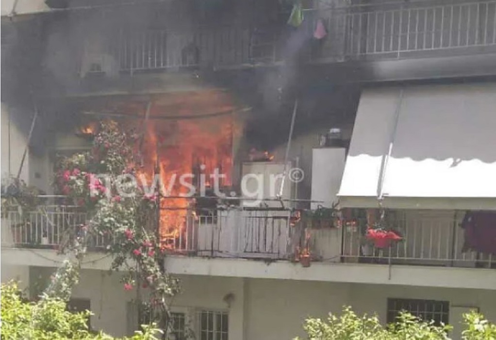 Νέο Ψυχικό: Ξέσπασε φωτιά σε διαμέρισμα-Νεκρή 63χρονη (ΦΩΤΟ-VIDEO)