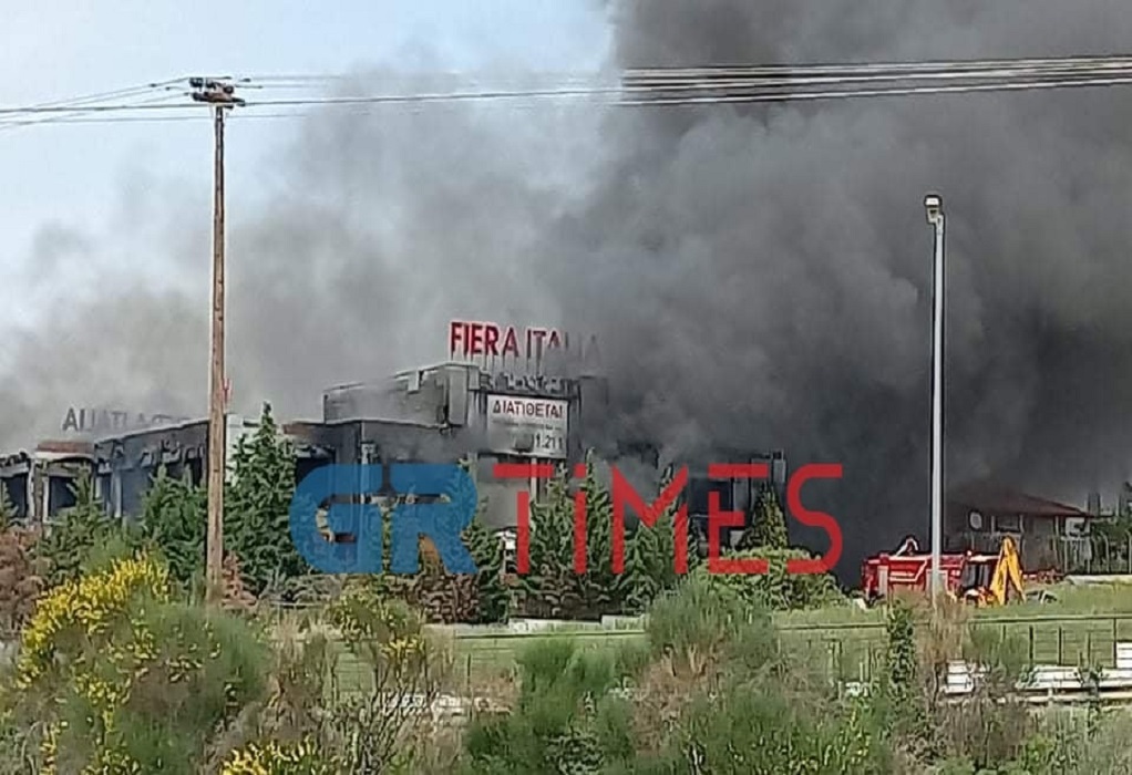 Θεσσαλονίκη: Φωτιά σε εγκαταλελειμμένο εργοστάσιο στα Διαβατά – Επί ποδός η Πυροσβεστική (ΦΩΤΟ-VIDEO)