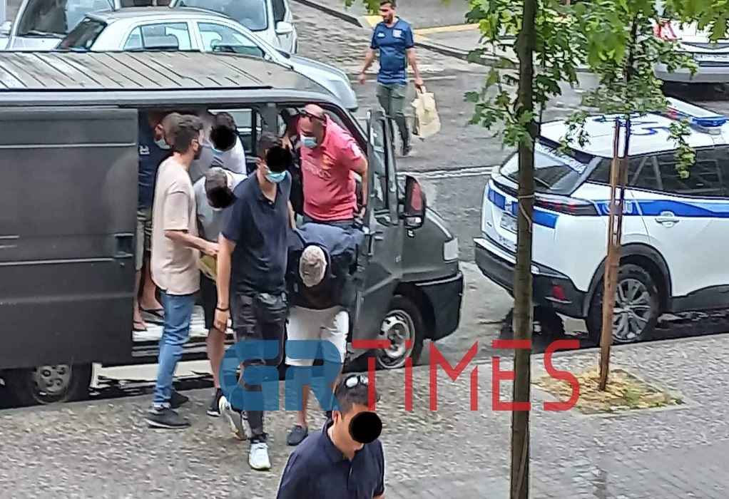 Θεσσαλονίκη: Δίωξη για δύο κακουργήματα στους τέσσερις Βρετανούς με τα 300 κιλά κοκαΐνης (VIDEO)