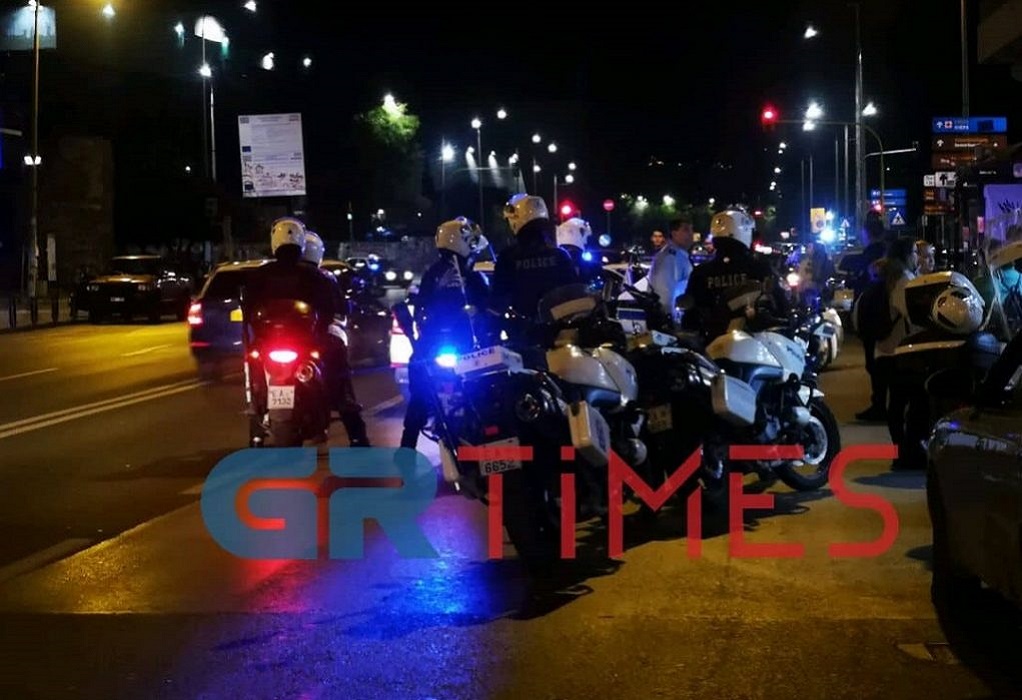 Θεσσαλονίκη: Σύγκρουση ΙΧ με μοτοσικλετιστή της ομάδας “Ζ”-Τραυματίστηκε ελαφρά ο αστυνομικός