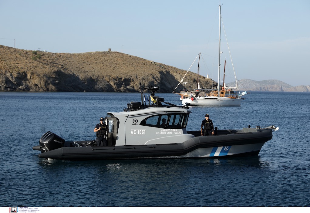 Πελοπόννησος: Αίσιο τέλος στην επιχείρηση διάσωσης 75 μεταναστών που επέβαιναν σε ιστιοφόρο (VIDEO)