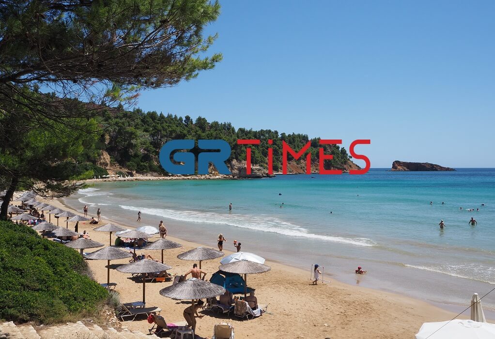 «Καυτός» Αύγουστος για τον ελληνικό Τουρισμό με πληρότητες που αγγίζουν το 100%