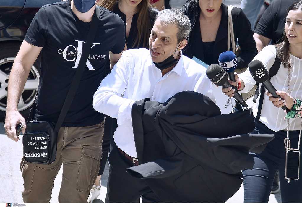 Στον Εισαγγελέα ο Θέμης Αδαμαντίδης – «Βρε καλώς τα παιδάκια», είπε σε δημοσιογράφους (VIDEO)