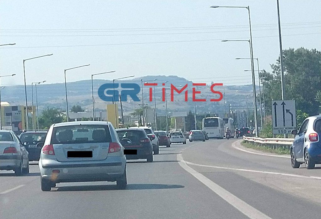 Θεσσαλονίκη: Με χαμηλές ταχύτητες η έξοδος προς Χαλκιδική-Πού υπάρχει πρόβλημα (ΧΑΡΤΗΣ)