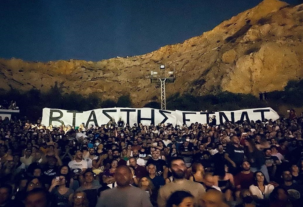 Λιγνάδης: Νέα παρέμβαση σε συναυλία του Παπακωνσταντίνου – «Βιαστής είναι» (VIDEO) 