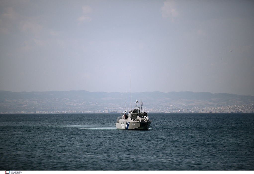Σύγκρουση φορτηγών πλοίων ανοιχτά της Χίου (VIDEO)