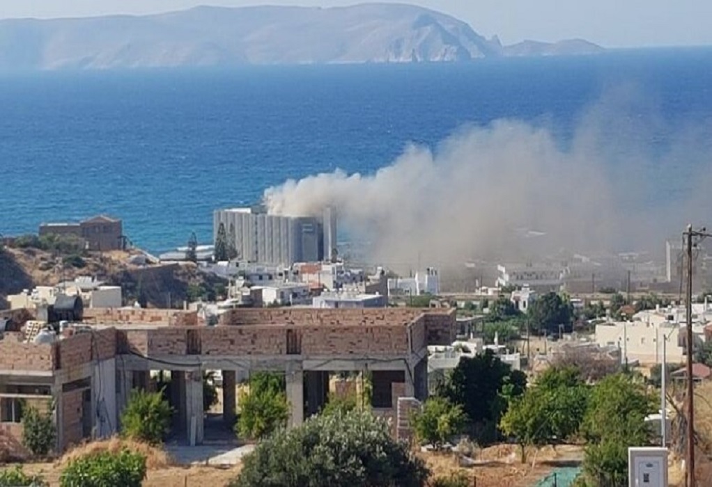 Ηράκλειο: Μεγάλη φωτιά σε ξενοδοχείο στο Κοκκίνη Χάνι