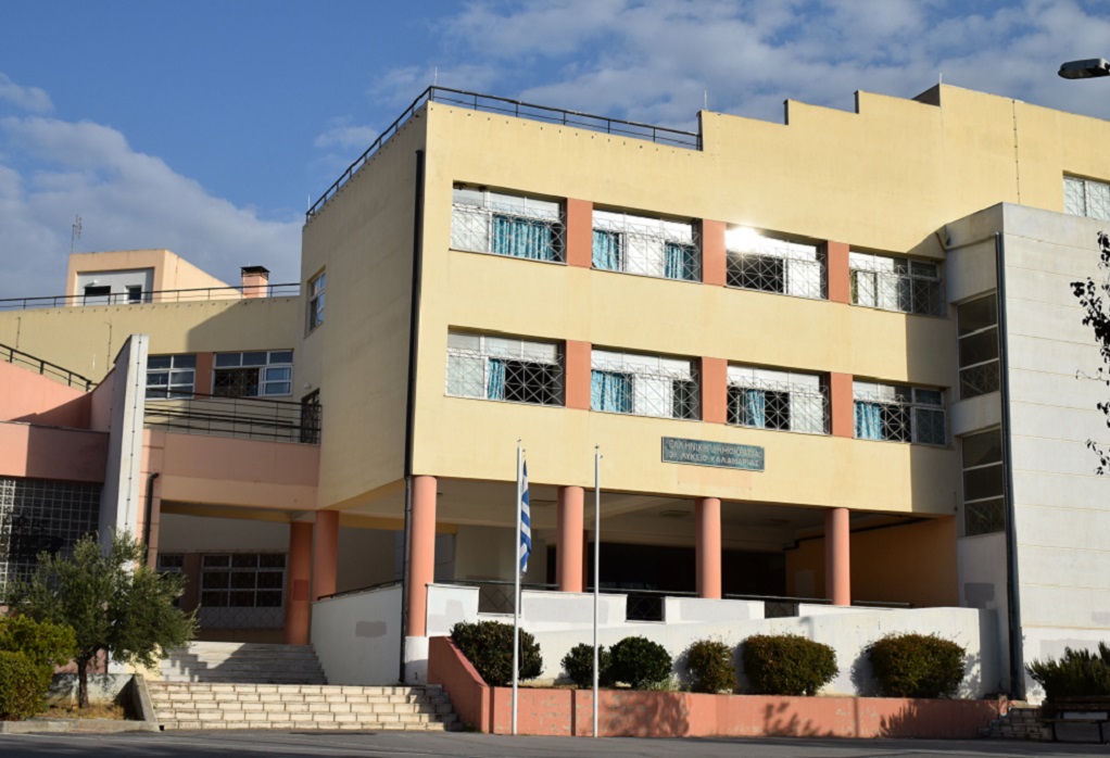 Καλαμαριά: Έξαλλοι γονείς επτά σχολείων με τη Διεύθυνση Δευτεροβάθμιας Εκπαίδευσης για τις κατανομές – Προειδοποιούν με εισαγγελέα