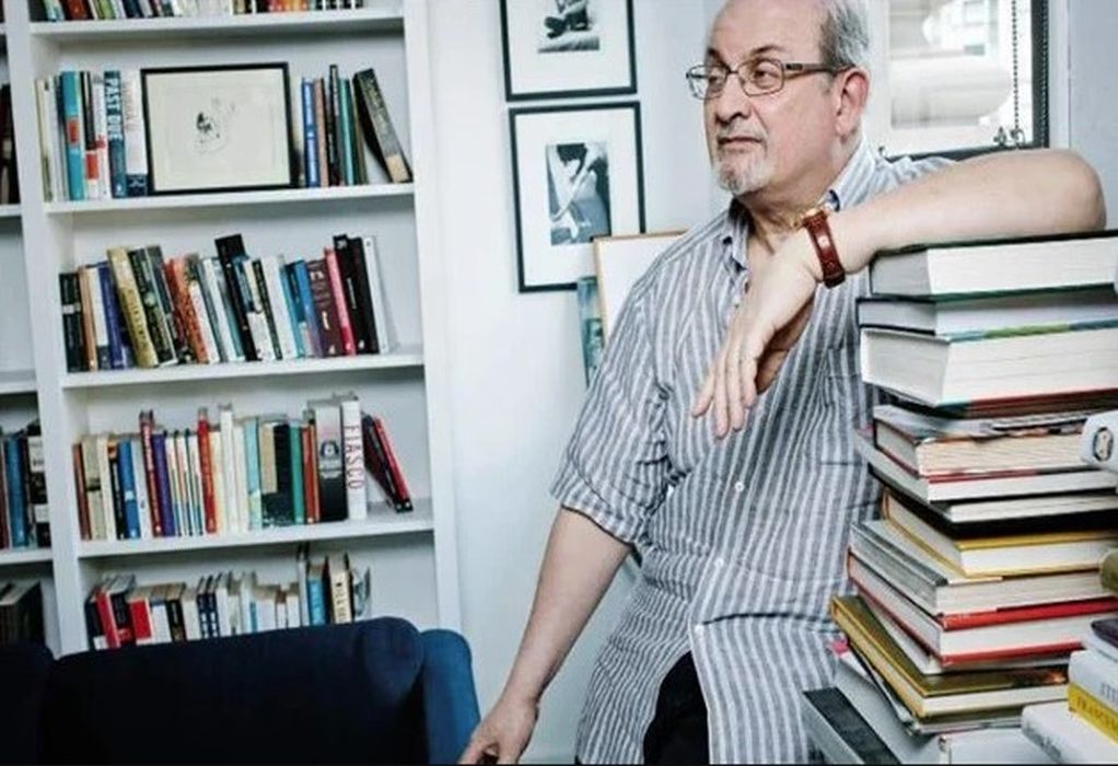 ΗΠΑ: Διάσημοι συγγραφείς διάβασαν αποσπάσματα έργων του Σαλμάν Ρουσντί