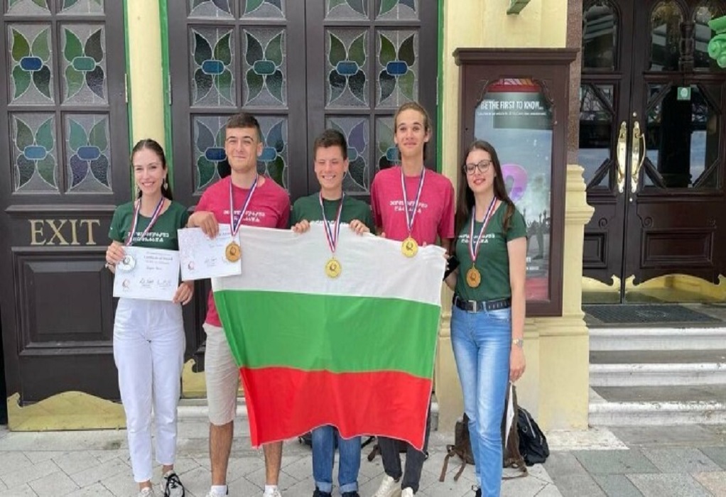 Βούλγαροι μαθητές κέρδισαν πέντε μετάλλια στην Διεθνή Ολυμπιάδα Γλωσσολογίας