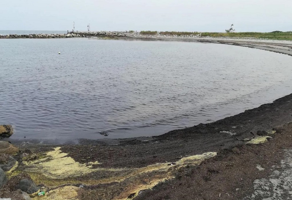 Χαλκιδική: Επιμόλυνση της θάλασσας από φερτά υλικά λόγω της κακοκαιρίας
