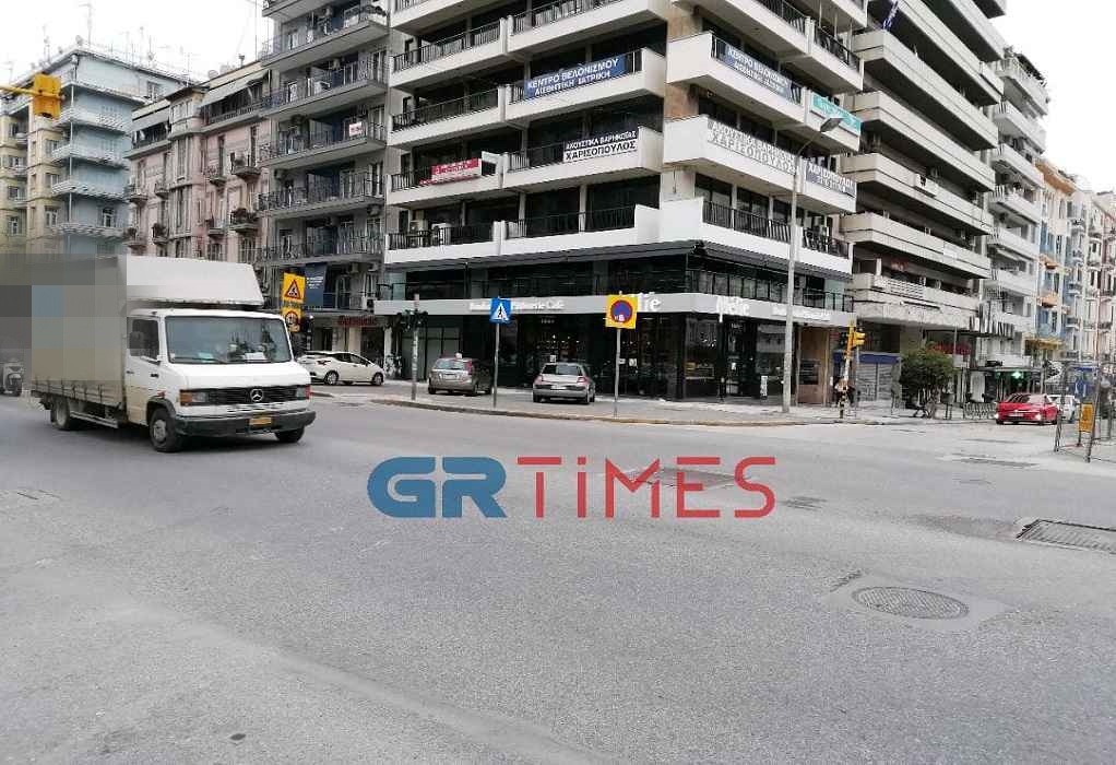 Θεσσαλονίκη: Κατέβηκε από το όχημά του και χαστούκισε γυναίκα οδηγό μηχανής 