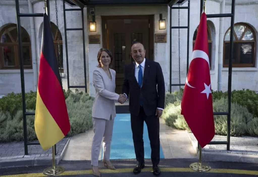 Politico: H Γερμανία σκληραίνει τη στάση της απέναντι στην Τουρκία