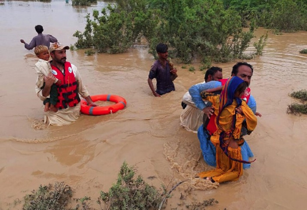Πακιστάν-Πλημμύρες: Θα χρειαστούν περισσότερα από 10 δισ. δολάρια για την αποκατάσταση των ζημιών