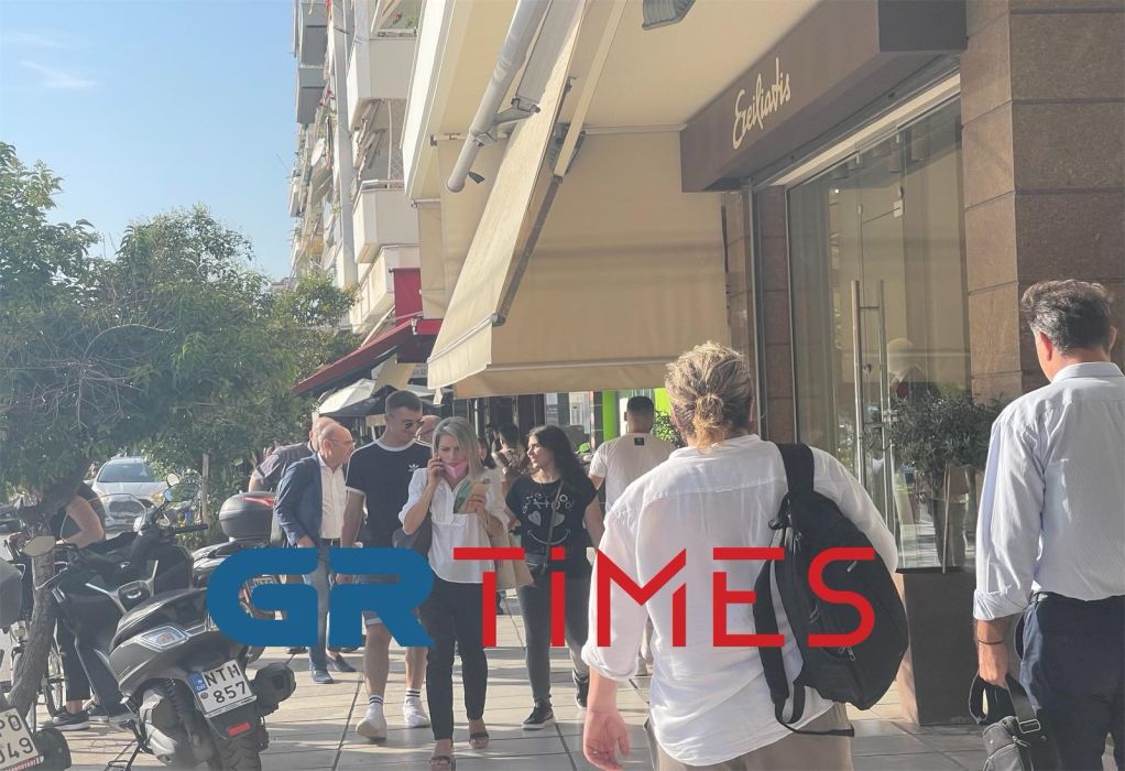Θεσσαλονίκη: «Φράκαραν» δρόμοι και… πεζοδρόμια ενόψει ΔΕΘ (ΦΩΤΟ-VIDEO)
