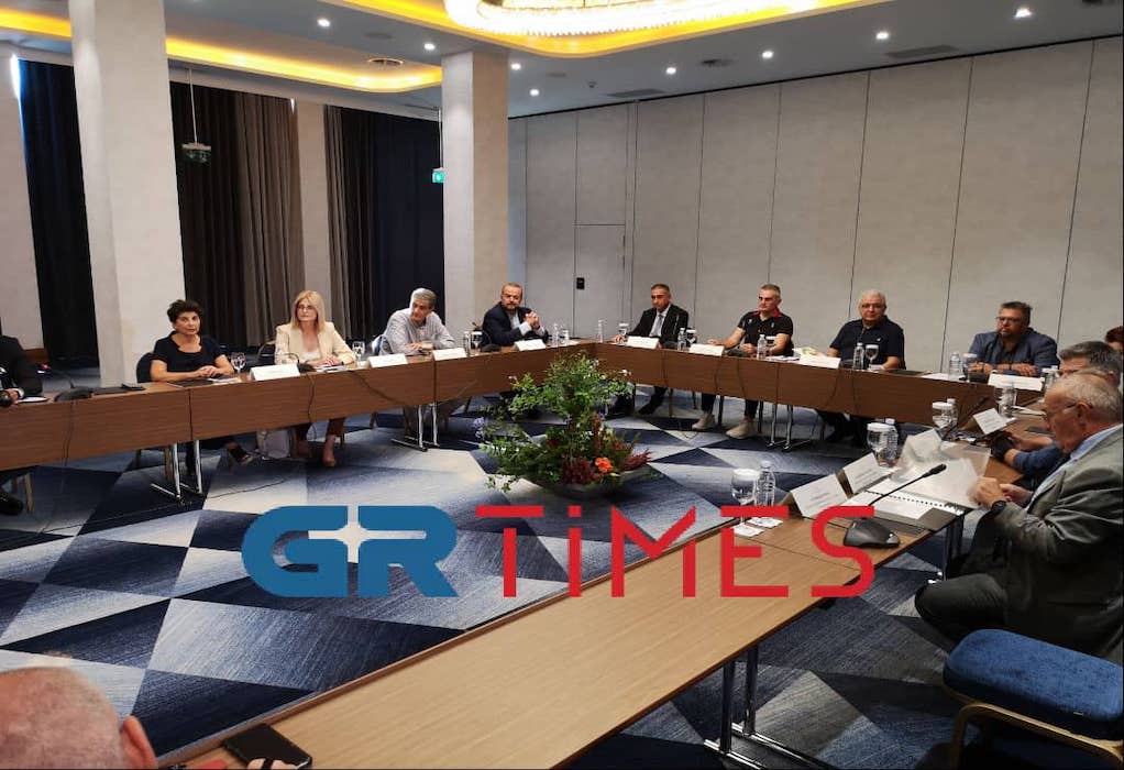 Θεσσαλονίκη-ΣΥΡΙΖΑ: Ικανοποίηση για τη σύσκεψη Τσίπρα με παραγωγικούς φορείς-Τι θα πει στη ΔΕΘ