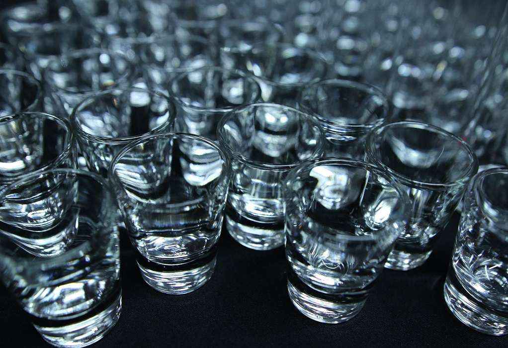Έρευνα: Κάνναβη και αλκοόλ ψηλά στις προτιμήσεις των εφήβων