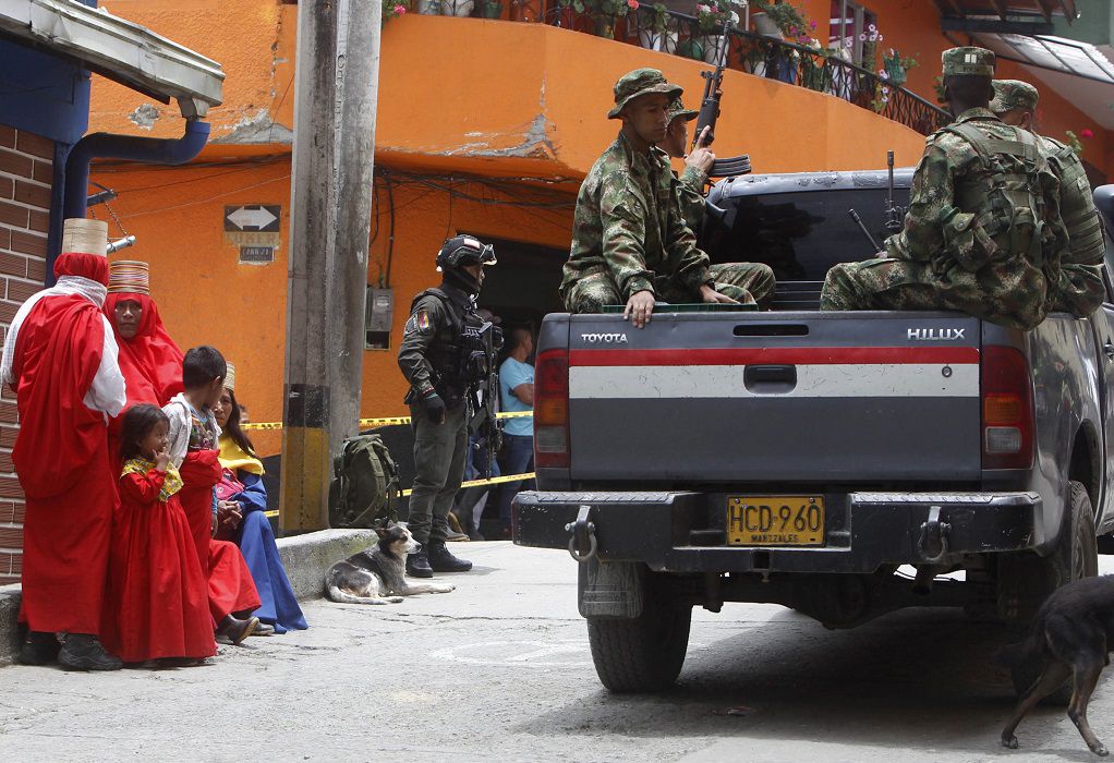 Βομβιστική επίθεση στην Κολομβία – Οκτώ αστυνομικοί νεκροί