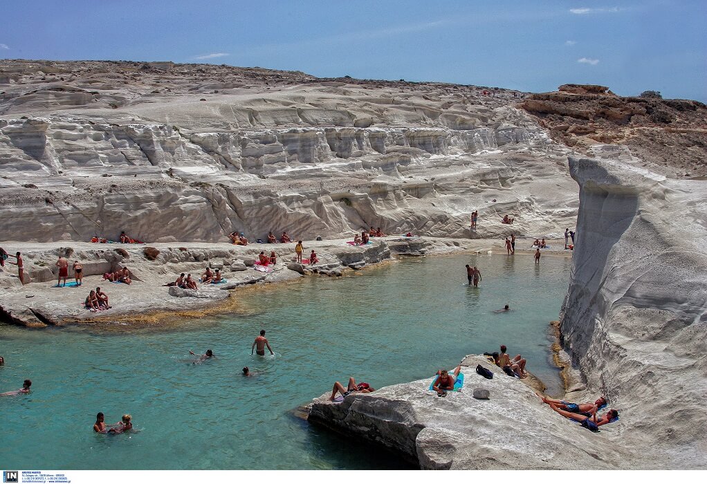 Τουρισμός: Το ελληνικό καλοκαίρι μέσα από 12 νησιωτικούς προορισμούς