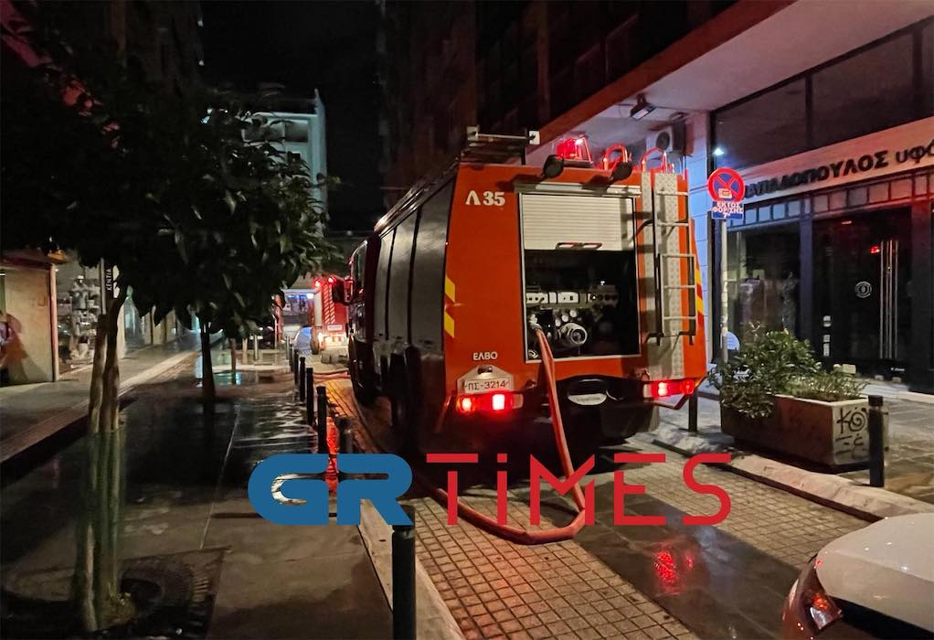 Νέος συναγερμός στη Θεσσαλονίκη για φωτιά σε κατάστημα εστίασης
