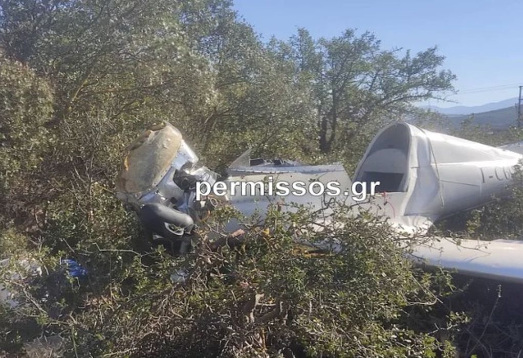 Νεκρός ο πιλότος του αεροπλάνου που έπεσε στην ΕΟ Αθηνών Λαμίας