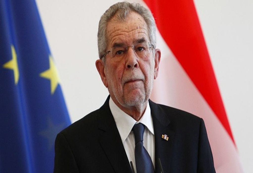Αυστρία: Ο Αλεξάντερ Βαν ντερ Μπέλεν επανεκλέγεται ομοσπονδιακός πρόεδρος από τον α’ γύρο