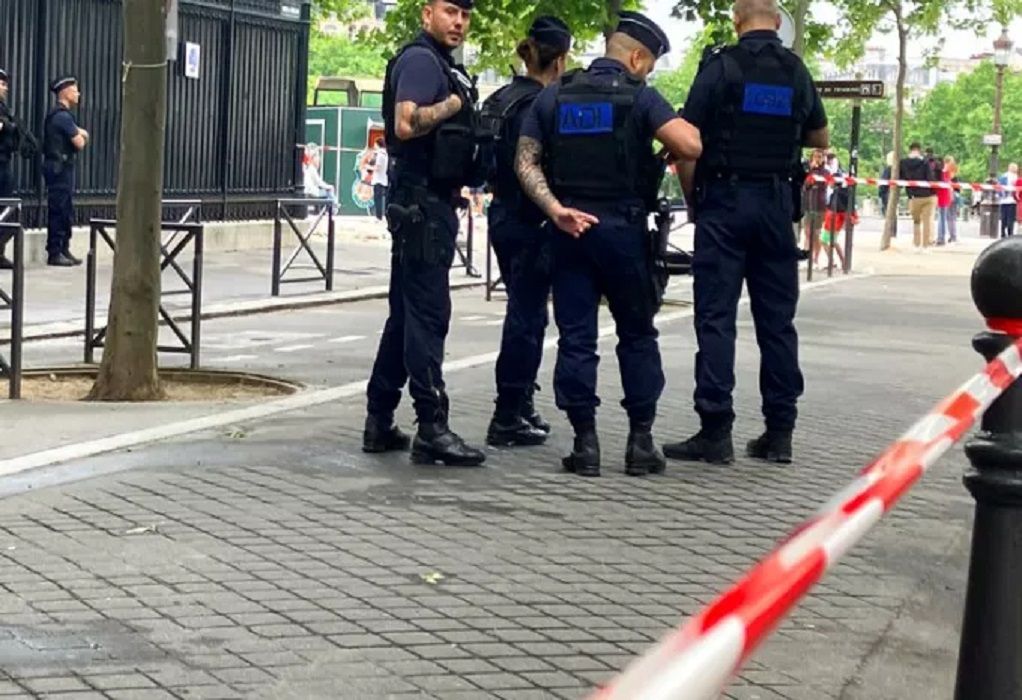 Σοκ στη Γαλλία: Πτώμα 12χρονου κοριτσιού εντοπίστηκε σε βαλίτσα στο Παρίσι (VIDEO)
