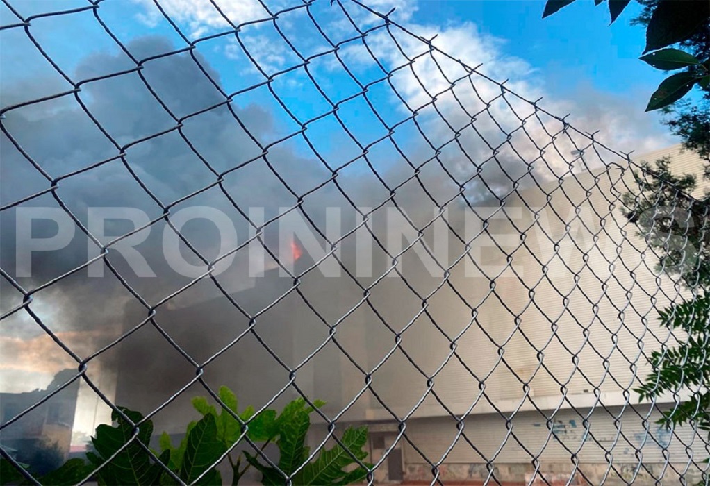 Καβάλα: Στις φλόγες σούπερ μάρκετ μεγάλης αλυσίδας στη Ραψάνη (VIDEO-ΦΩΤΟ)