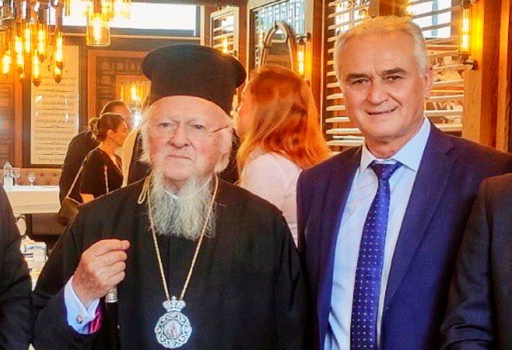 Σάββας Αναστασιάδης: Με συγκίνηση στα Ιερά Χώματα της Σμύρνης (ΦΩΤΟ)
