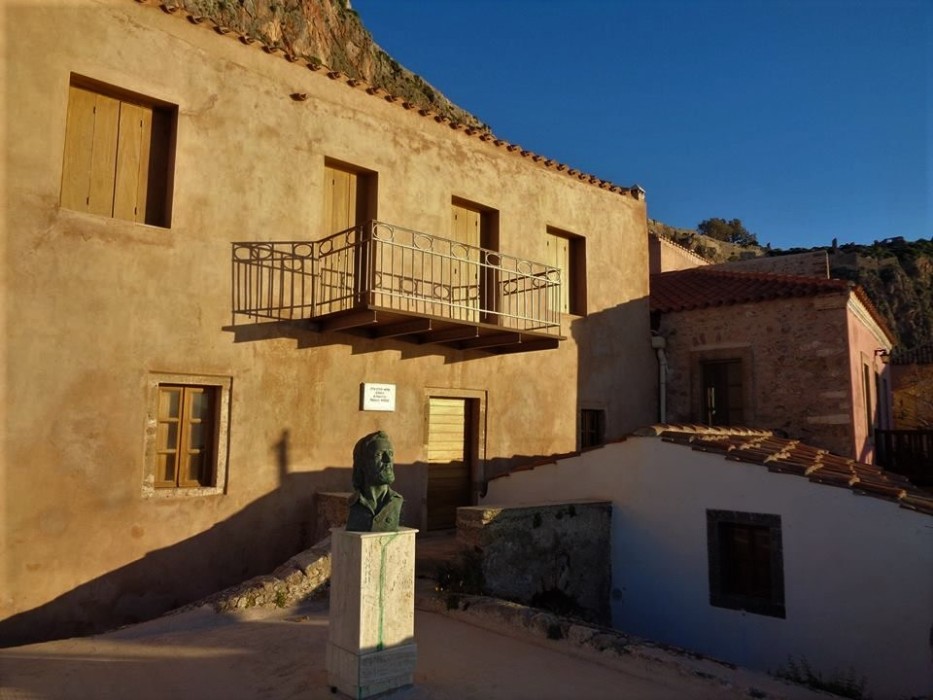 Μονεμβασιά: Μουσείο το σπίτι του Γιάννη Ρίτσου στην Καστροπολιτεία