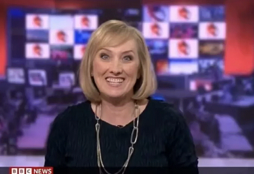 Βρετανία: Παρουσιάστρια του BBC πανηγύρισε on air την απόσυρση του Τζόνσον – Οργισμένες αντιδράσεις