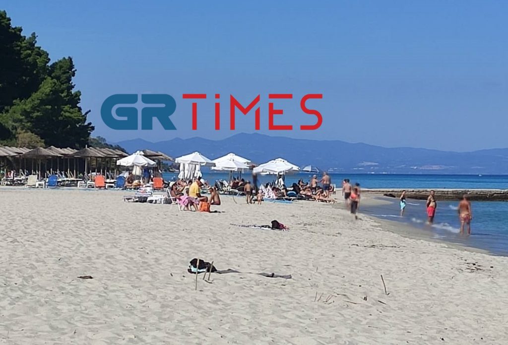 Χαλκιδική: Ανέβηκε η θερμοκρασία και οι θαρραλέοι επέλεξαν…παραλία (ΦΩΤΟ-VIDEO)