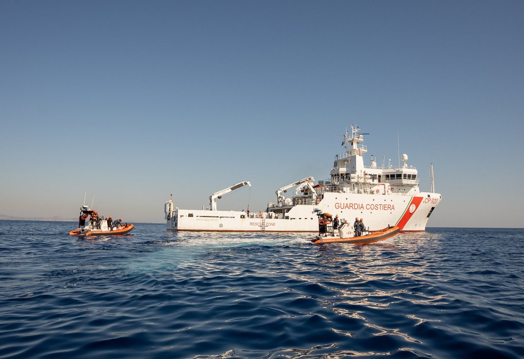 Λιμενικό: Σε εξέλιξη επιχείρηση για τον εντοπισμό επιβάτη πλοίου (VIDEO)