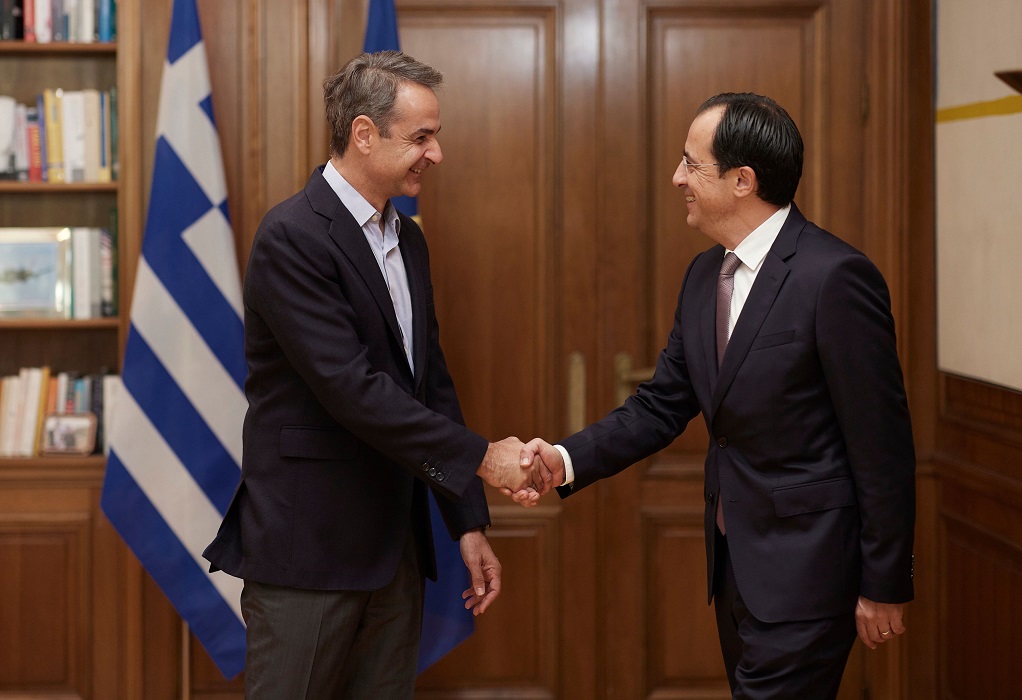 Κ. Μητσοτάκης: Συναντήθηκε με τον υποψήφιο πρόεδρο της Κύπρου, Ν. Χριστοδουλίδη (ΦΩΤΟ)
