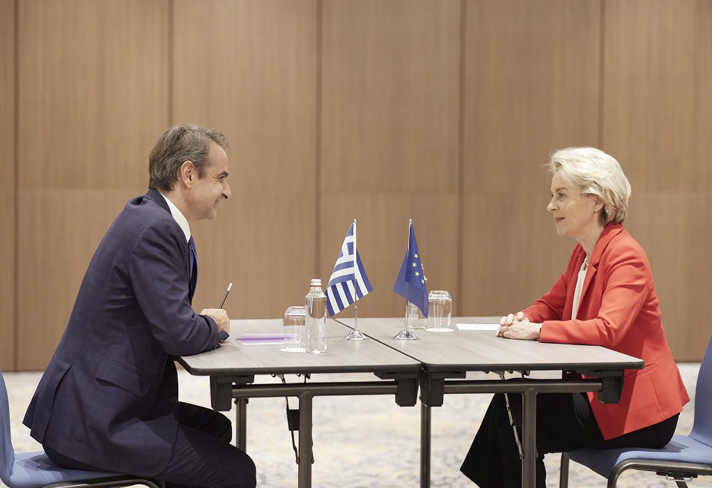 Μητσοτάκης σε Φον ντερ Λάιεν για τις τουρκικές προκλήσεις: Η ΕΕ να στηρίξει αποφασιστικά την Ελλάδα