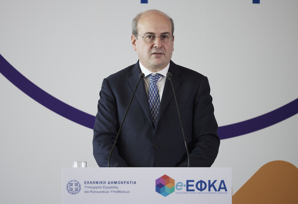 Κ. Χατζηδάκης: Το 2022 θα είναι χρονιά ρεκόρ στην έκδοση των συντάξεων