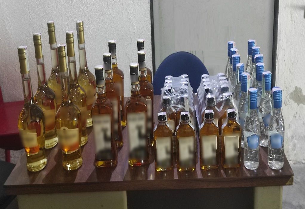 Σέρρες: 46χρονη μετέφερε 48 φιάλες λαθραίων αλκοολούχων ποτών