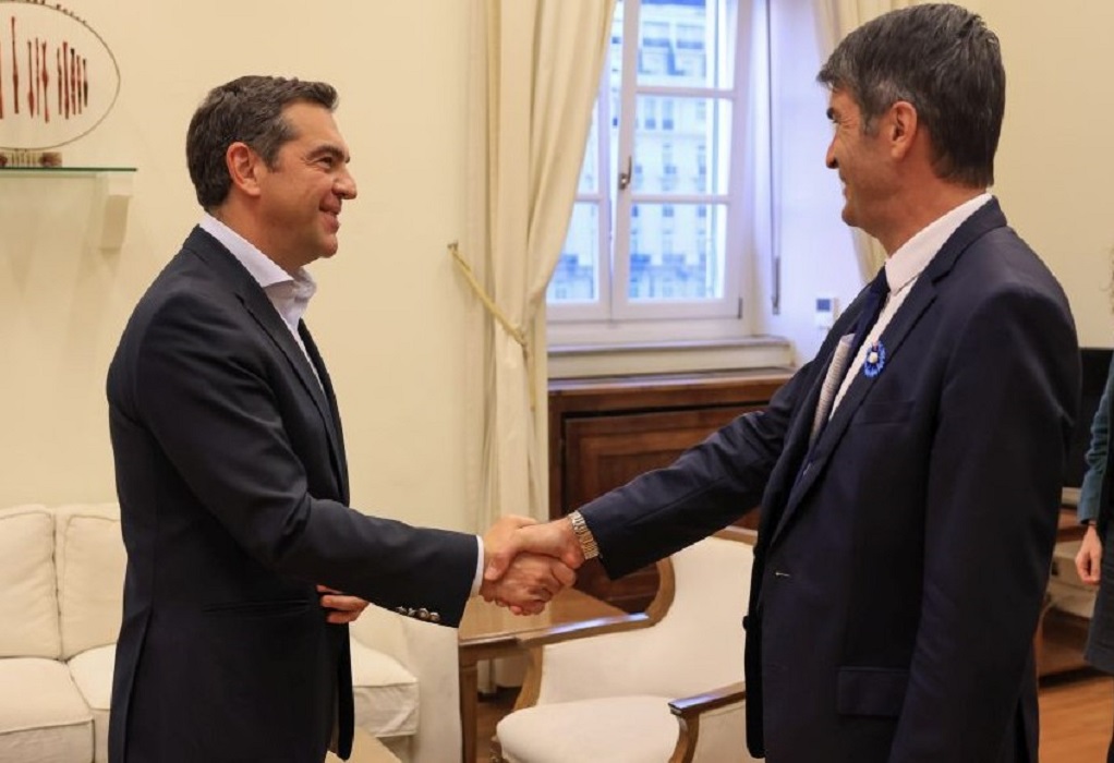 Συνάντηση Τσίπρα με τον πρέσβη της Γαλλίας στην Ελλάδα-Τι συζήτησαν