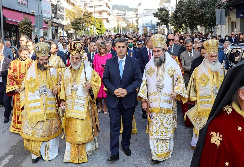 Στις εκδηλώσεις για τον εορτασμό των πολιούχων των Σερρών ο Απ. Τζιτζικώστας (ΦΩΤΟ)