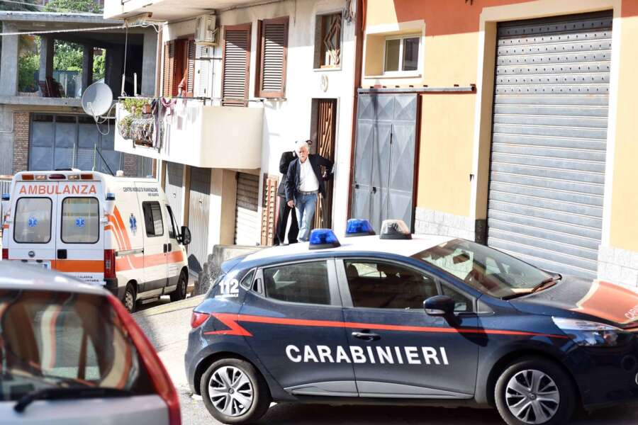Ρώμη: Μακελειό σε συνέλευση πολυκατοικίας – 3 νεκροί και 4 σοβαρά τραυματίες (VIDEO)